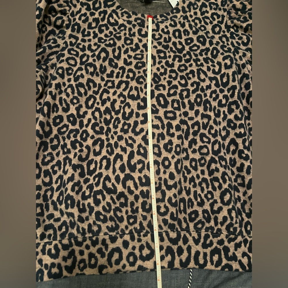 Ann Taylor fleece pullover sweaters - Picture 5 of 6